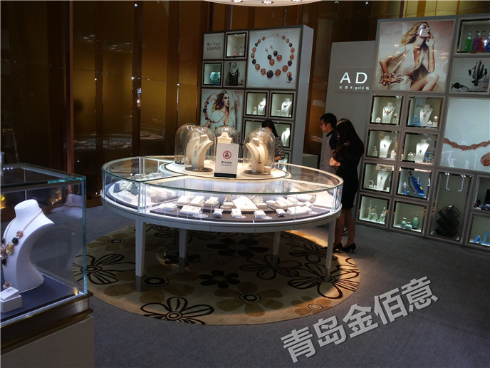 青島金佰意珠寶展柜06