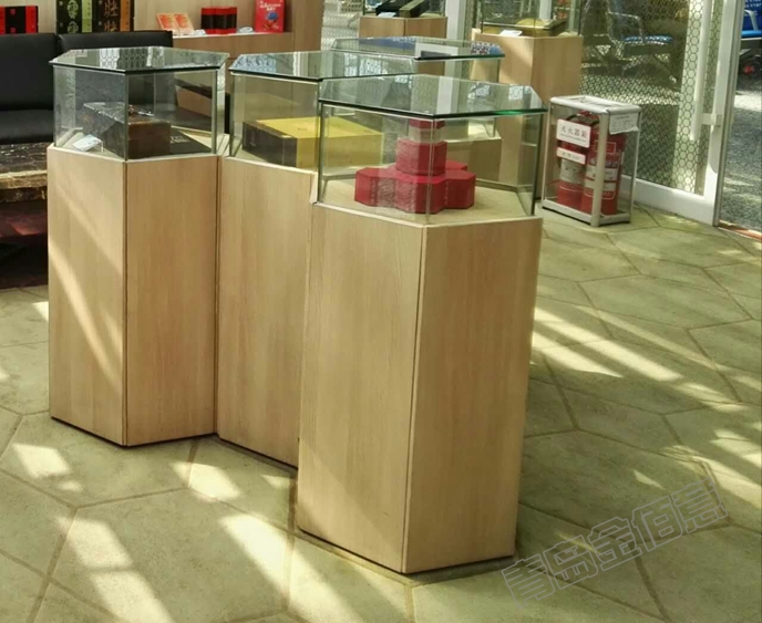 六邊形展柜，白橡開放漆